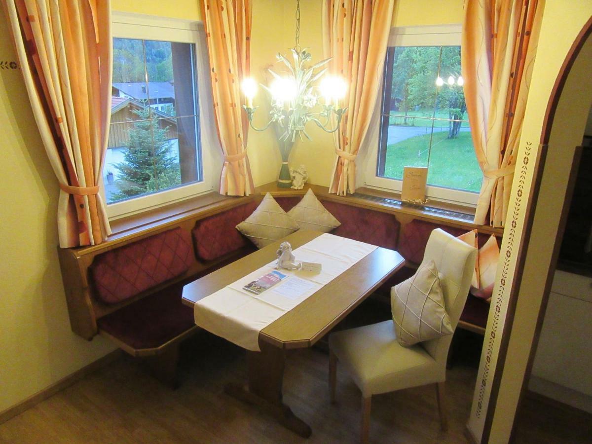 Haus Romantika Schattwald Buitenkant foto