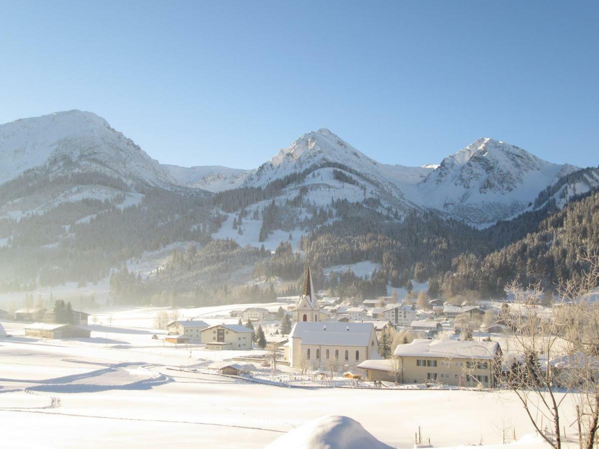 Haus Romantika Schattwald Buitenkant foto