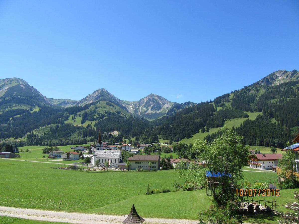 Haus Romantika Schattwald Buitenkant foto